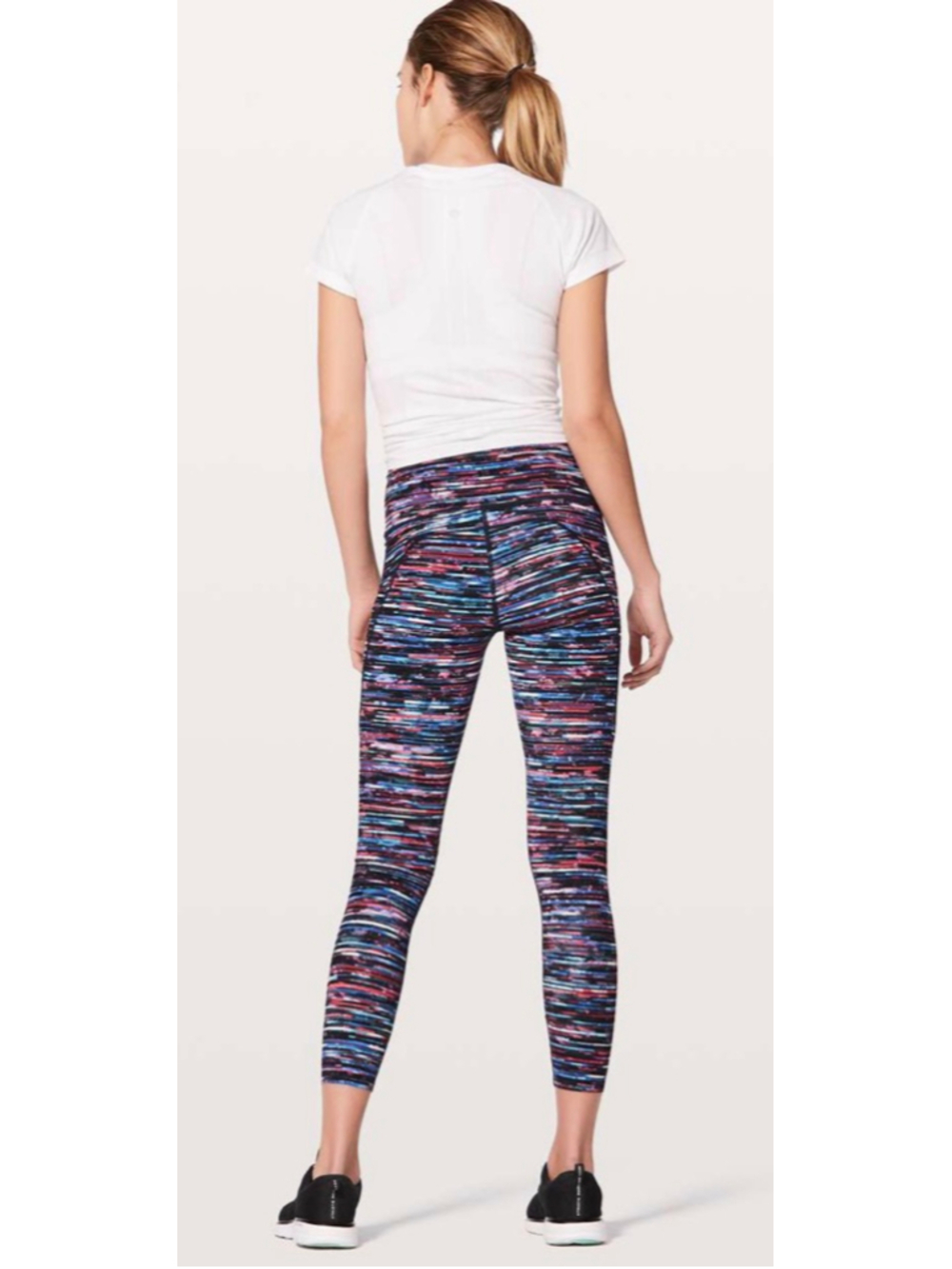 Lululemon Fast & Free 7/8 Tight II *Nulux 25"
Hinshu Alpine White Multi Sz 6! - Picture 3 of 13